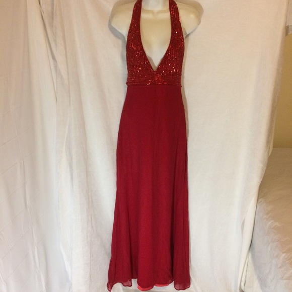 Susie Mooratoff Gown - Picture 2 of 8